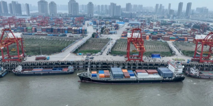 大运河宿迁段运量增添8%，江阴港海铁联运破6万标箱